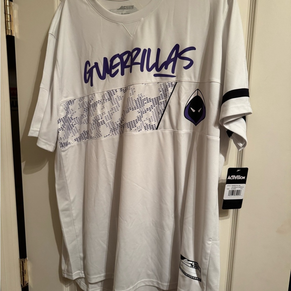 Mens 2XL Call Of Duty White Los Angeles Gorillas Tshirt Activision NWT jersey